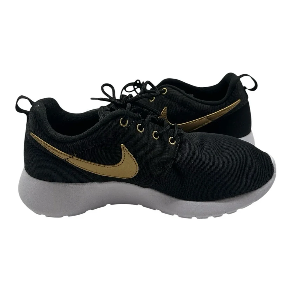 Nike Roshe One Print GS Running Shoes Size Youth 6.5 Womens 8 Black Gold Sneaker - Picture 7 of 10